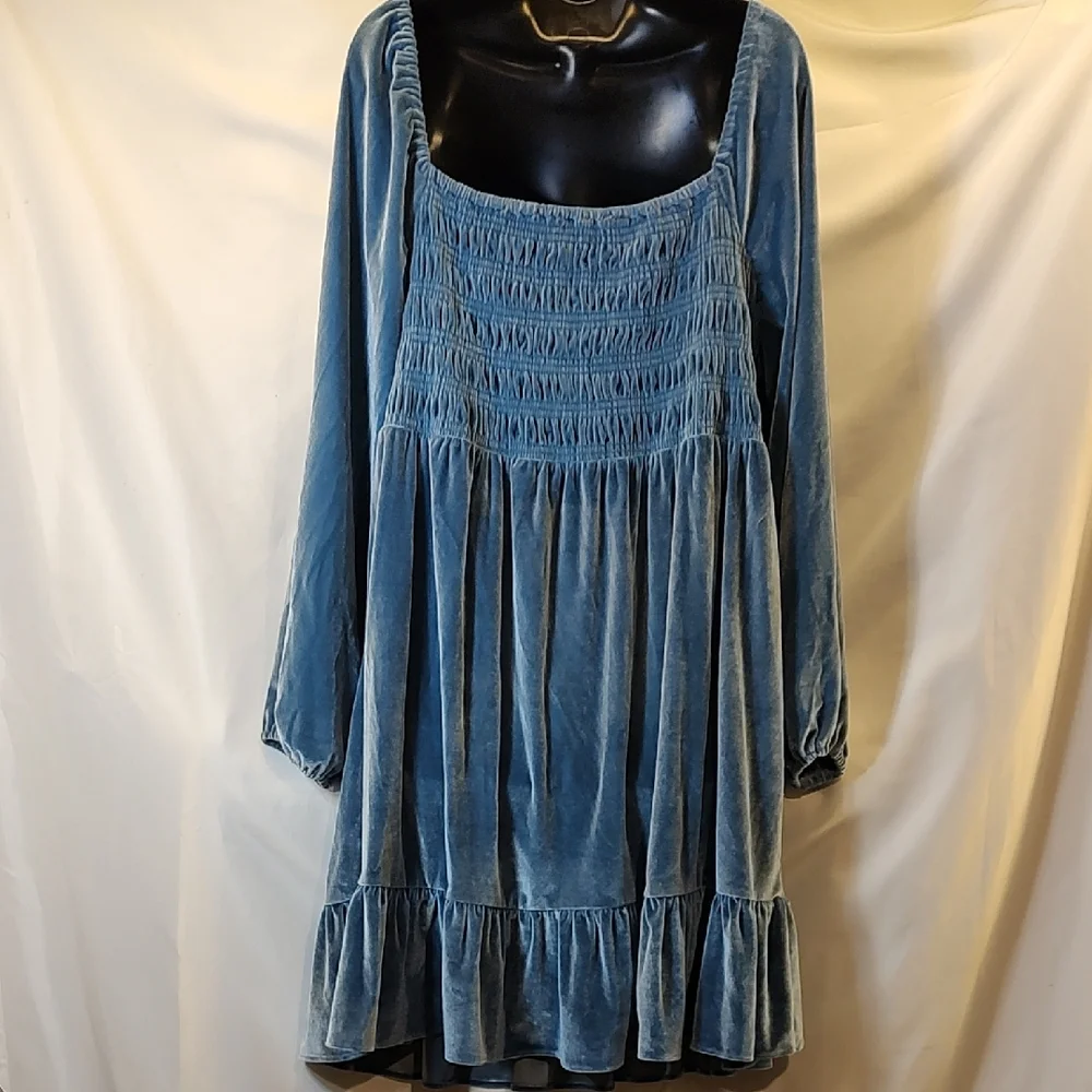 LC Lauren Conrad Blue Velvet Long Sleeve Dress - Picture 6 of 8